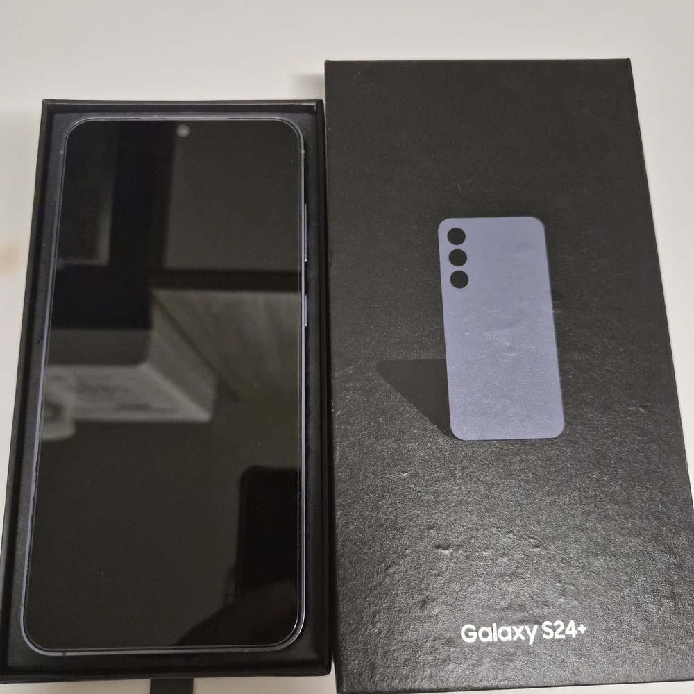 Galaxy By Harvic S24+ Midnight Black Smartphone